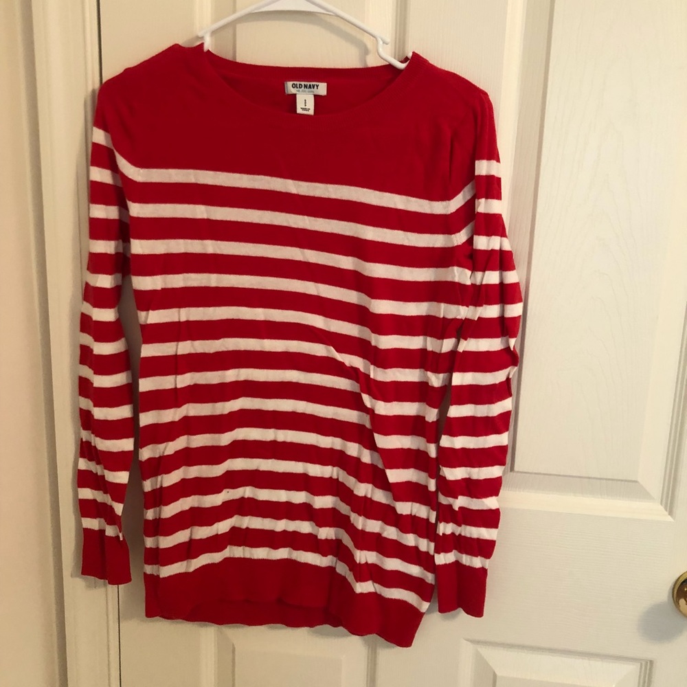 NEVER WORN Old Navy Red and White Striped Sweater